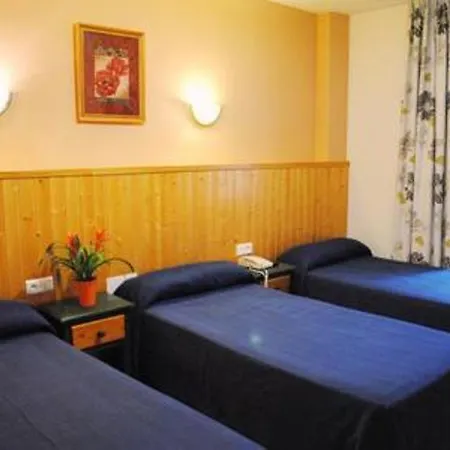 Maria Cristina 2* La Cala Del Moral